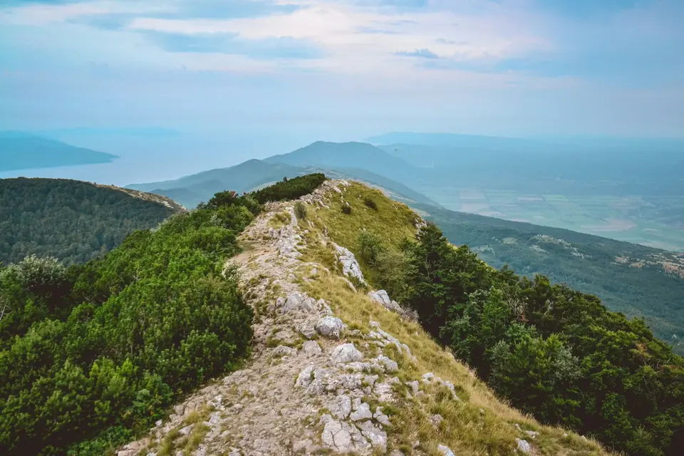 8 Day Active Hiking Tour