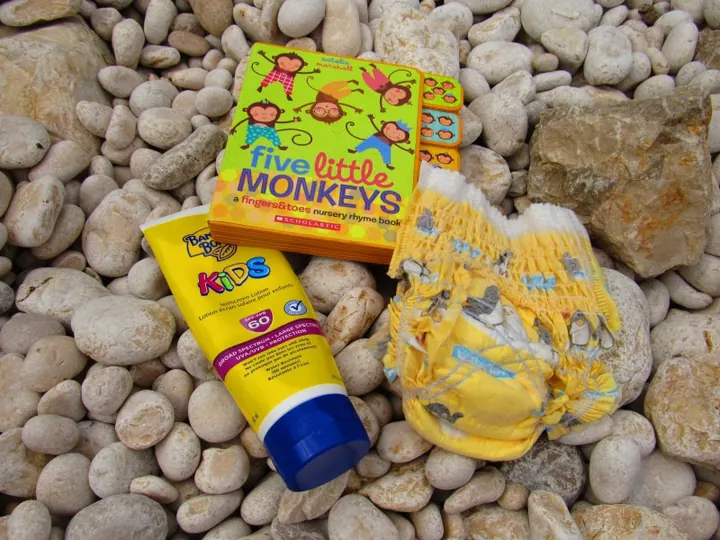 Beach accessories 1