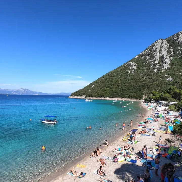 Divna beach