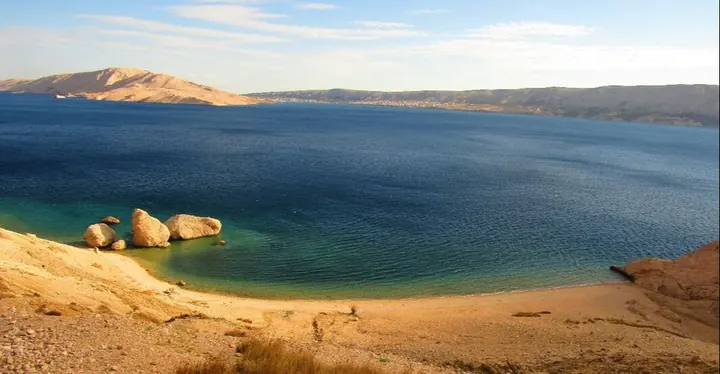 Unveiling the Hidden Gems of Pag: Exploring Metajna's Secluded Beaches