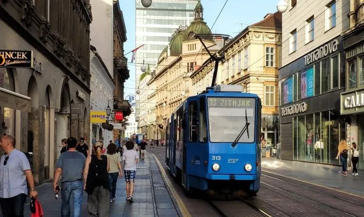 Croatian Culture, Etiquette & Social Norms: A Complete Guide