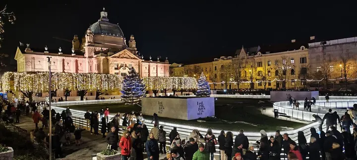 A Festive Journey Through Zagreb: Your Ultimate Guide to Advent 2023