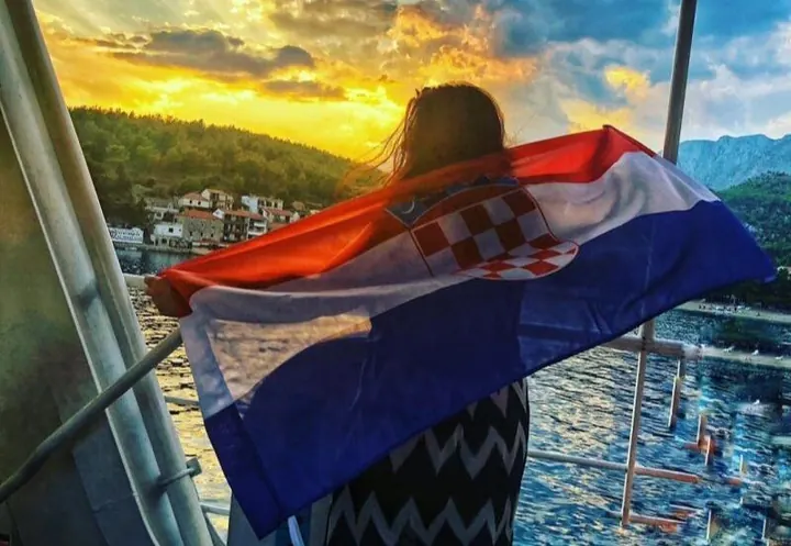 Travelernika 81792