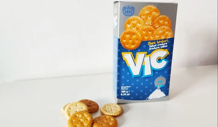 Vic crackers