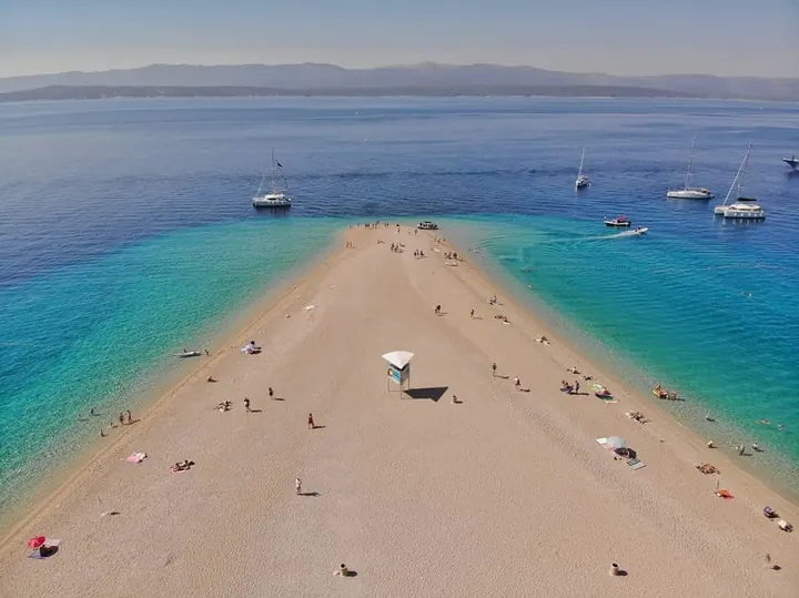 Zlatni rat beach